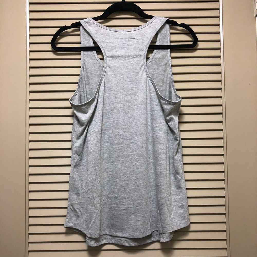 Work out tank top 🏃🏻♀️ - Picture 3 of 4